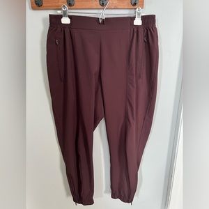 Old Navy DryQuick Joggers